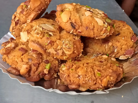 CRISPY TRAILS Dry Fruits Cookies | Freshly Baked / Packaged Biscuits | Ideal Snack for Tea Time, Kids & Gifting