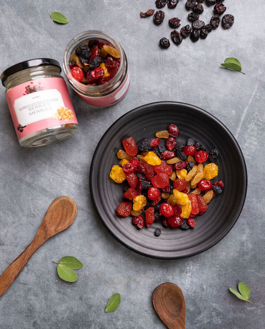 GOURMET Berries Merries | Premium Dried Berries Mix | Healthy Antioxidant Rich Snack & Topping