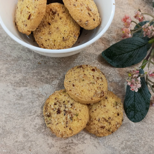 CRISPY TRAILS Dry Fruits Delicious Crunchy Cookies | Freshly Baked / Packaged Biscuits | Ideal Snack for Tea Time, Kids & Gifting